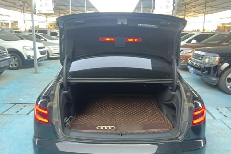 Used Audi A4L 2019 40 TFSI Fashion Version China V Trunk