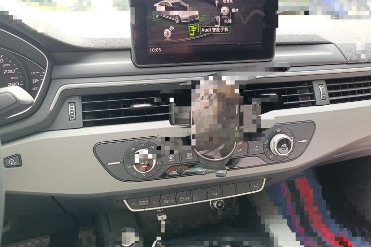 Used Audi A4L 2019 40 TFSI Ambition China VI Audio And AC Panel