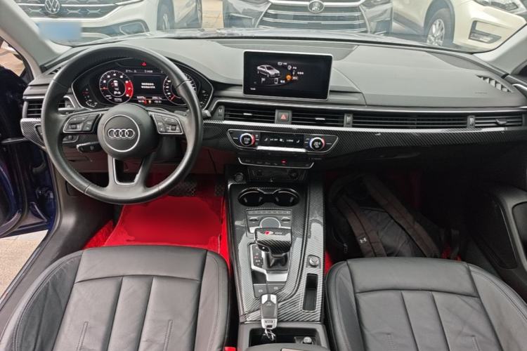 Used Audi A4L 2019 40 TFSI Fashion Edition China VI Emission Standard Center Console