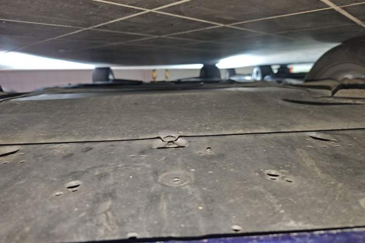 Used Audi A4L 2019 40 TFSI Ambition China VI Chassis Front