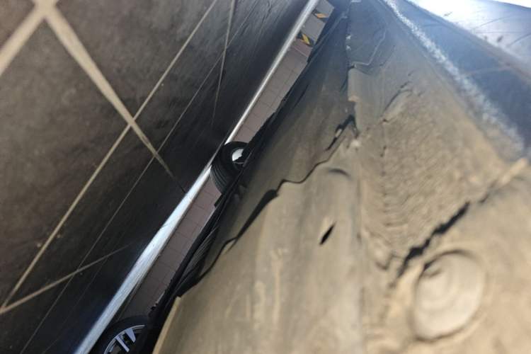 Used Audi A4L 2019 40 TFSI Ambition China VI Chassis Front Right