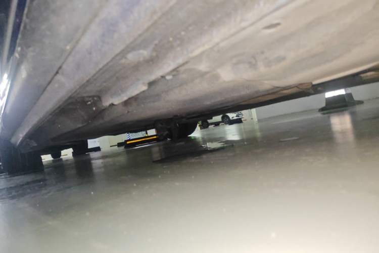 Used Audi A4L 2019 40 TFSI Ambition China VI Chassis Front Right
