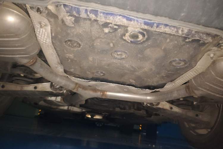 Used Audi A4L 2019 40 TFSI Fashion Edition China VI Emission Standard Chassis Rear