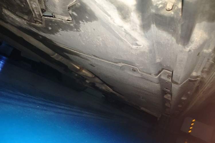 Used Audi A4L 2019 40 TFSI Fashion Edition China VI Emission Standard Chassis Rear Right