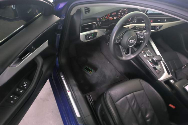 Used Audi A4L 2019 40 TFSI Fashion Version China V Driver Seat