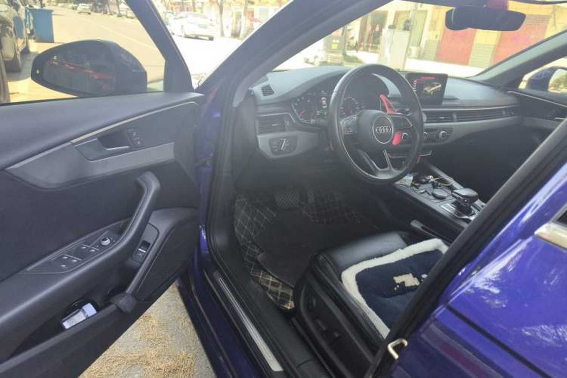 Used Audi A4L 2019 40 TFSI Ambition China VI Driver Seat