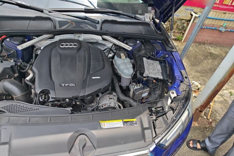 Used Audi A4L 2019 45 TFSI quattro Individual Sport Edition China VI Engine Bay Left