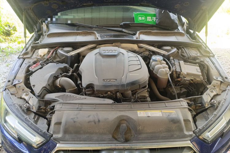 Used Audi A4L 2019 40 TFSI Fashion Version China V Engine Bay