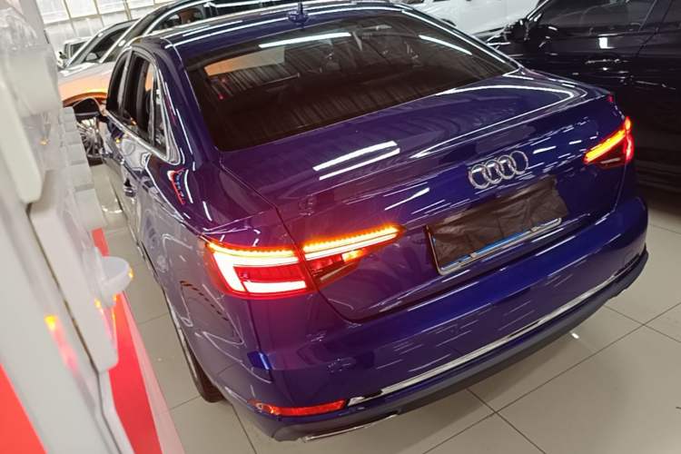 Used Audi A4L 2019 40 TFSI Ambition China VI Exterior 2