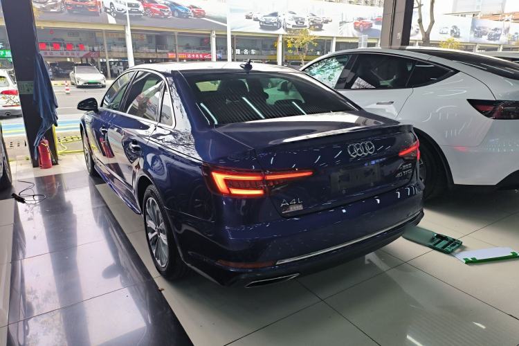 Used Audi A4L 2019 40 TFSI Ambition China VI Exterior 2