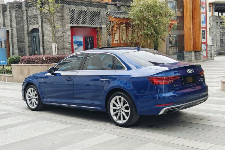 Used Audi A4L 2019 40 TFSI Fashion Edition China VI Emission Standard Exterior 3