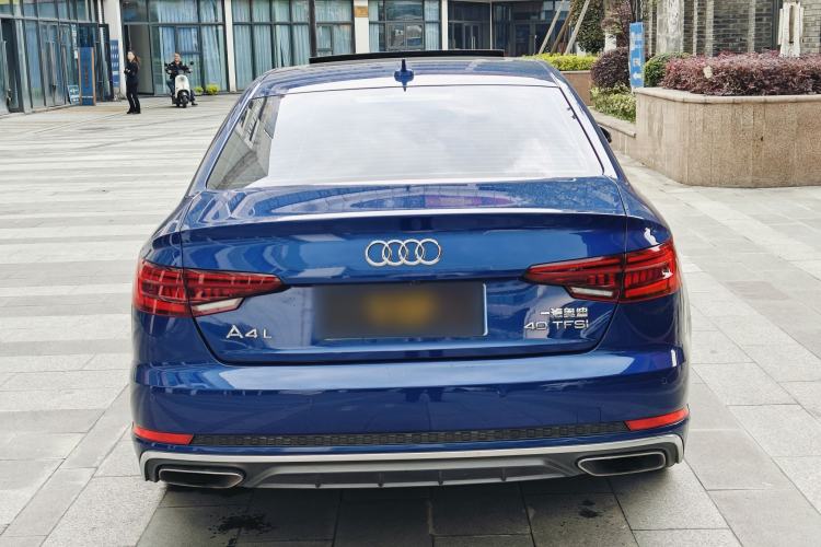 Used Audi A4L 2019 40 TFSI Fashion Edition China VI Emission Standard Exterior 4