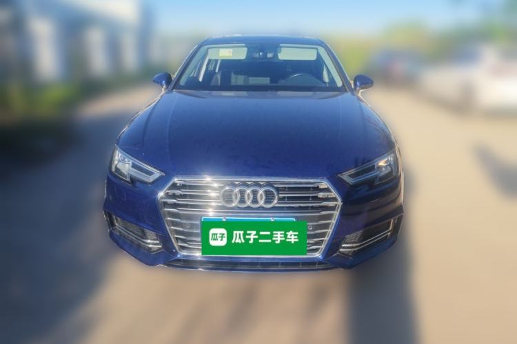 Used Audi A4L 2019 40 TFSI Ambition China VI Front