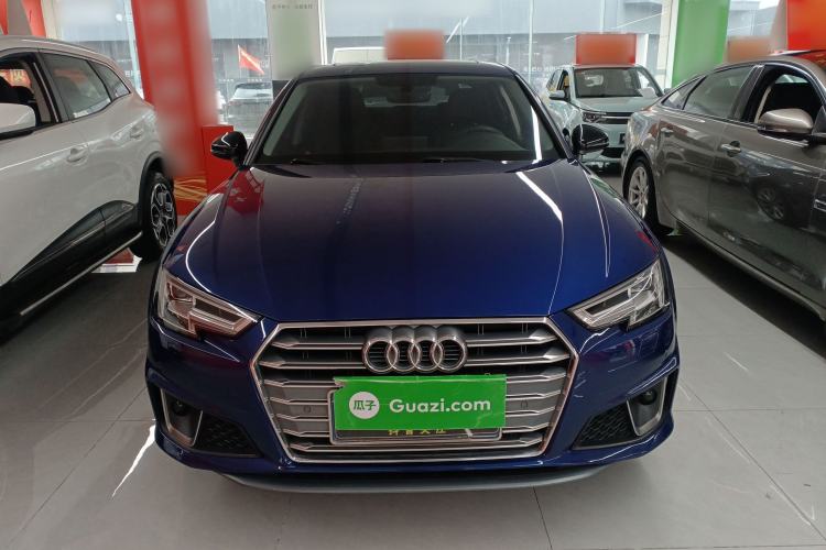 Used Audi A4L 2019 40 TFSI Fashion Edition China VI Emission Standard Front