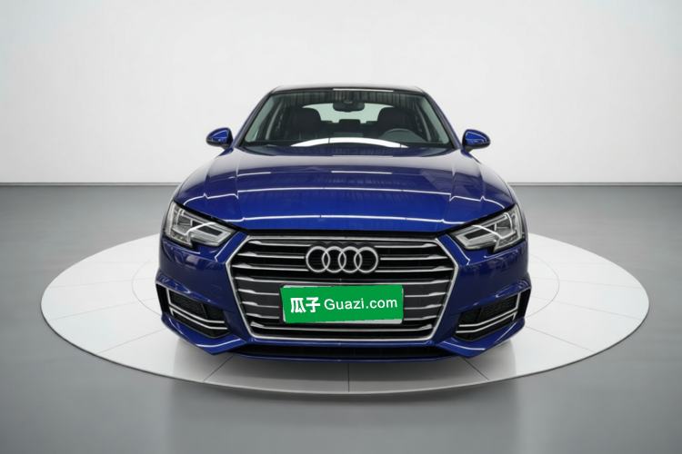 Used Audi A4L 2019 40 TFSI Ambition China VI Front