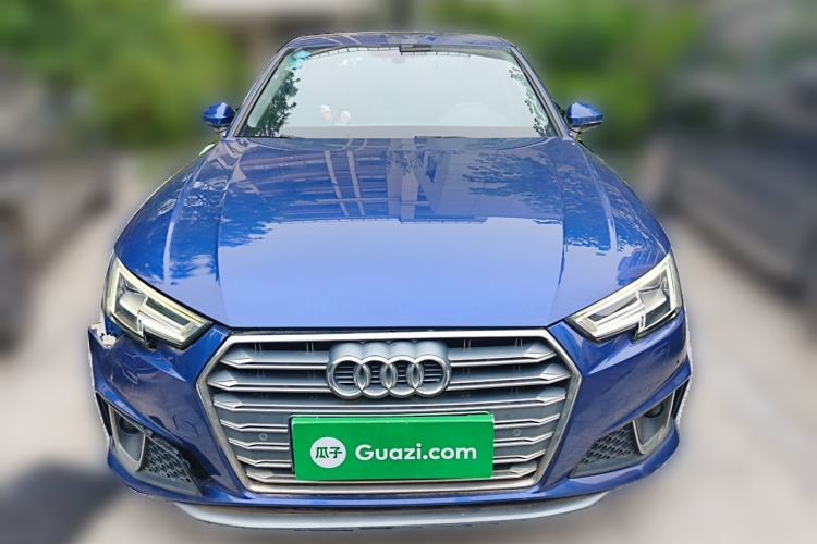 Used Audi A4L 2019 40 TFSI Fashion Edition China VI Emission Standard Front