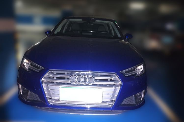Used Audi A4L 2019 40 TFSI Fashion Edition China VI Emission Standard Front