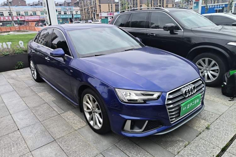 Used Audi A4L 2019 40 TFSI Fashion Version China V Front Right 45 Deg