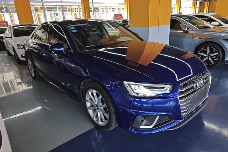 Used Audi A4L 2019 40 TFSI Fashion Version China V Front Right 45 Deg