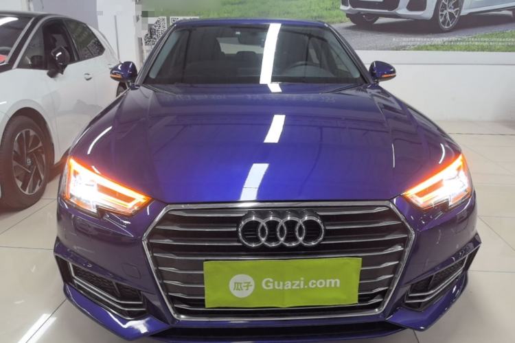Used Audi A4L 2019 40 TFSI Ambition China VI Front