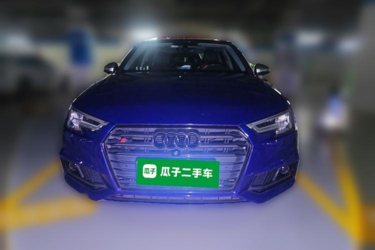 Used Audi A4L 2019 40 TFSI Ambition China VI Front