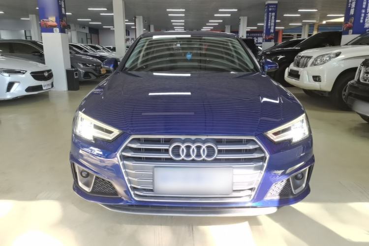 Used Audi A4L 2019 40 TFSI Fashion Edition China VI Emission Standard Front