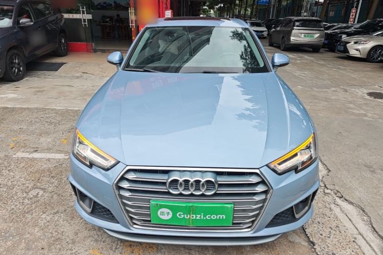 Used Audi A4L 2019 40 TFSI Fashion Edition China VI Emission Standard Front