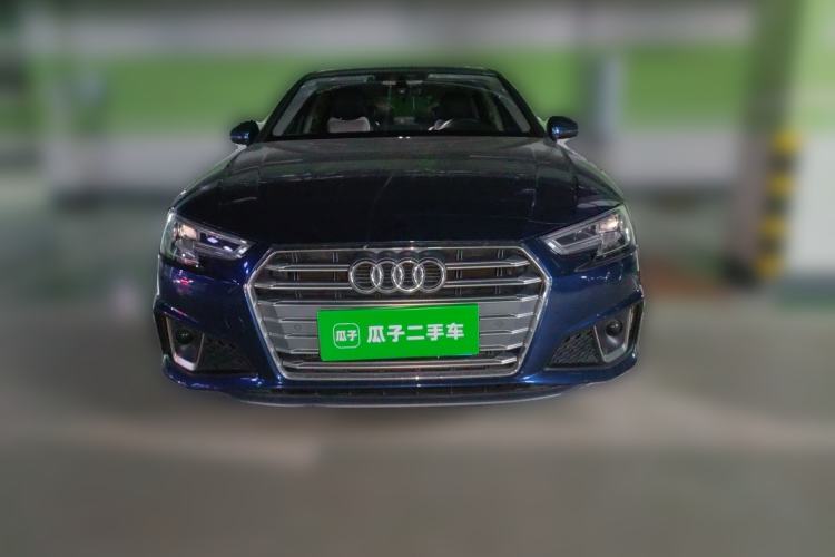 Used Audi A4L 2019 40 TFSI Fashion Edition China VI Emission Standard Front