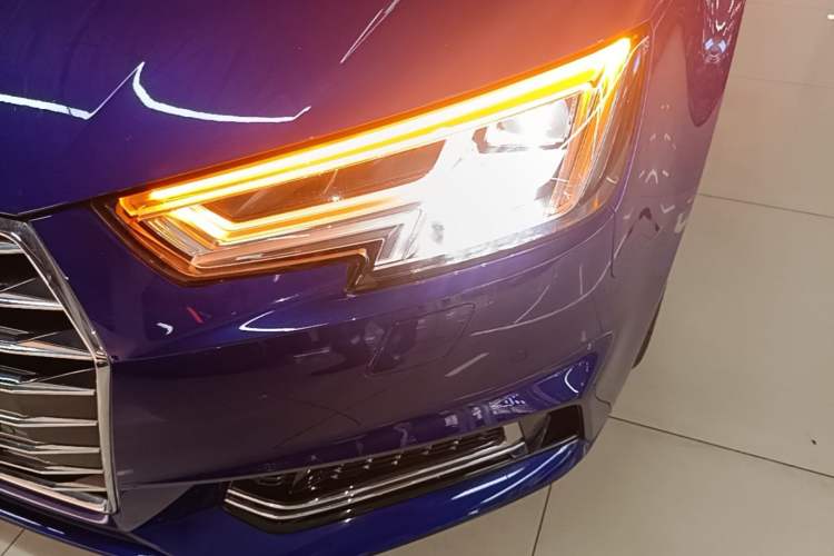 Used Audi A4L 2019 40 TFSI Ambition China VI Left Front Headlight