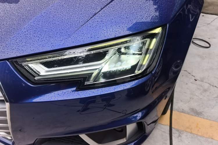Used Audi A4L 2019 40 TFSI Fashion Edition China VI Emission Standard Left Front Headlight