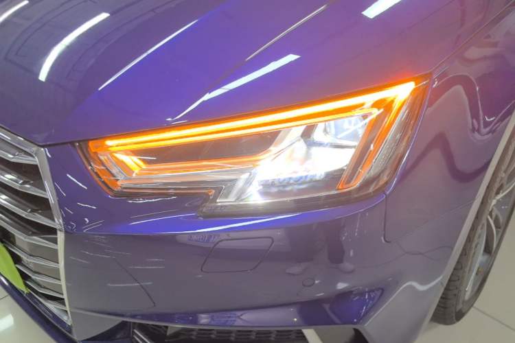 Used Audi A4L 2019 40 TFSI Ambition China VI Left Front Headlight