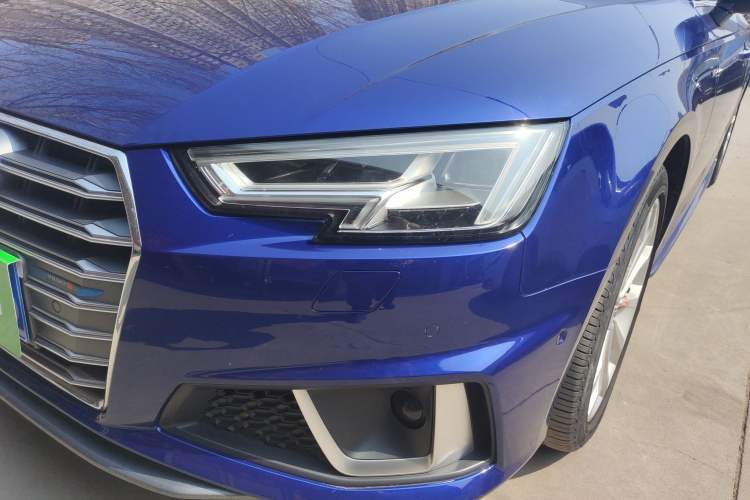 Used Audi A4L 2019 40 TFSI Fashion Version China V Left Front Headlight
