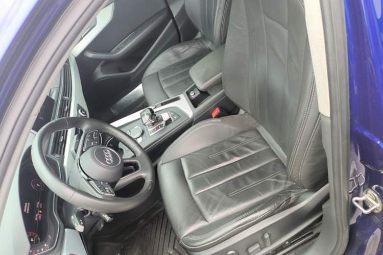 Used Audi A4L 2019 40 TFSI Fashion Version China V Left Front Seat