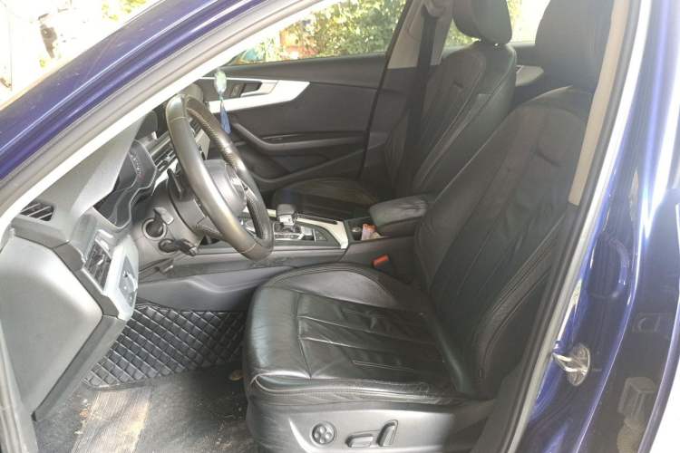 Used Audi A4L 2019 40 TFSI Fashion Version China V Left Front Seat