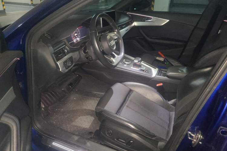 Used Audi A4L 2019 40 TFSI Sporty Version China V Left Front Seat