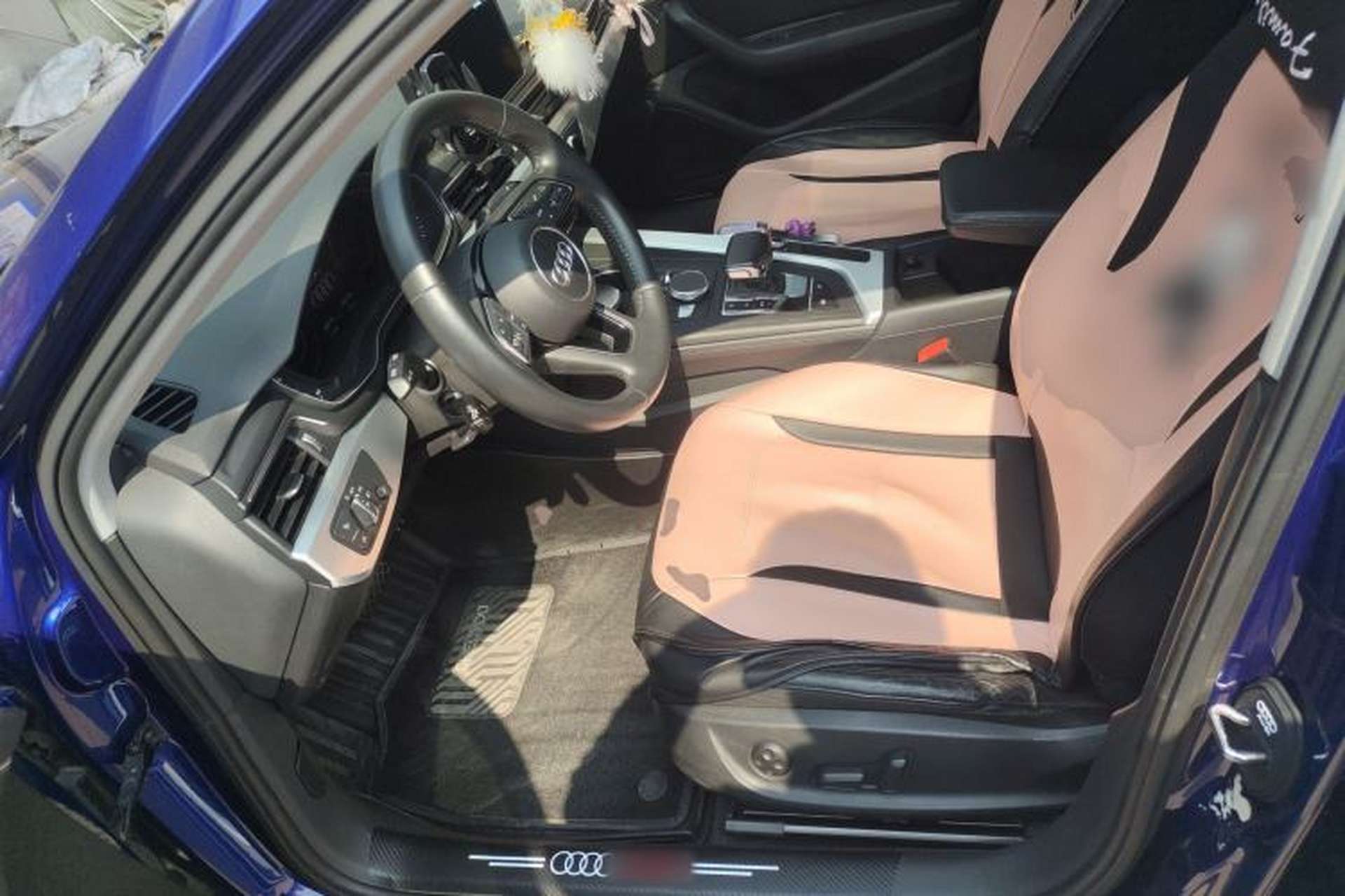 Used Audi A4L 2019 40 TFSI Fashion Version China V Left Front Seat