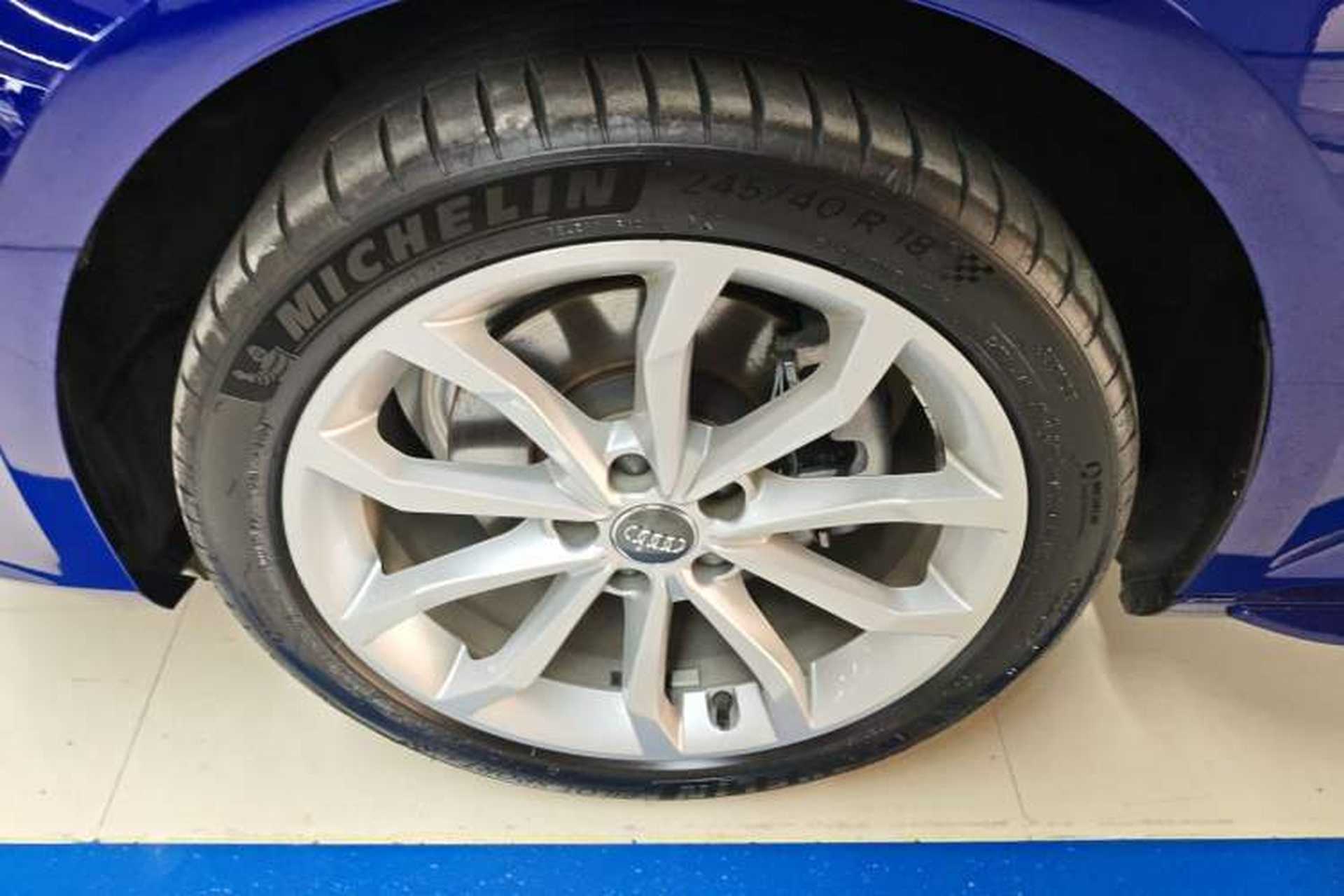 Used Audi A4L 2019 40 TFSI Fashion Edition China VI Emission Standard Left Front Wheel Hub