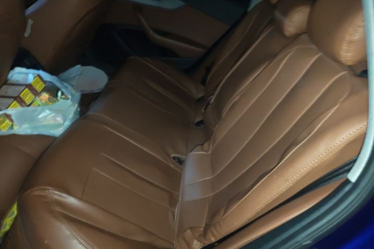 Used Audi A4L 2019 40 TFSI Ambition China VI Left Rear Seat