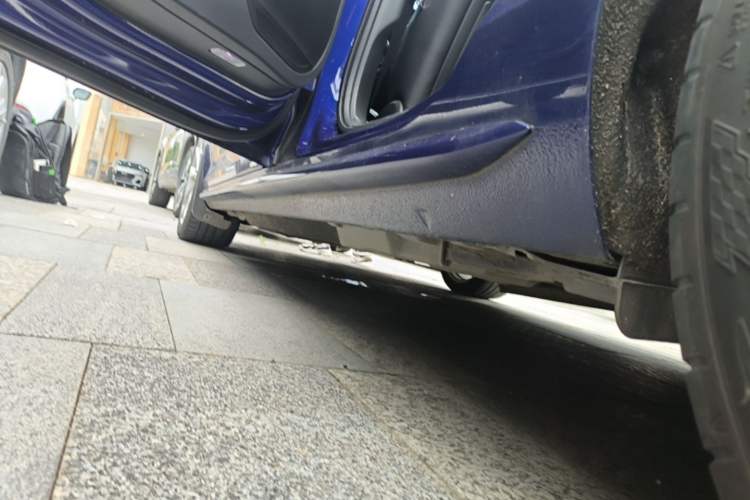 Used Audi A4L 2019 40 TFSI Fashion Version China V Left Side Sill
