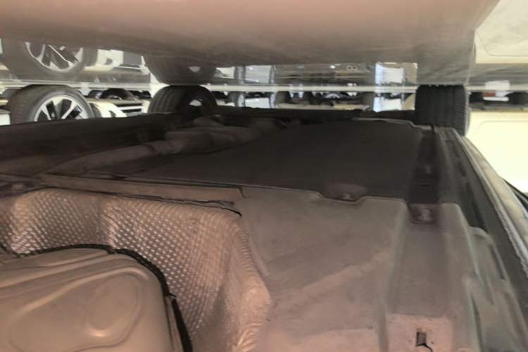 Used Audi A4L 2019 40 TFSI Ambition China VI Left Side Sill