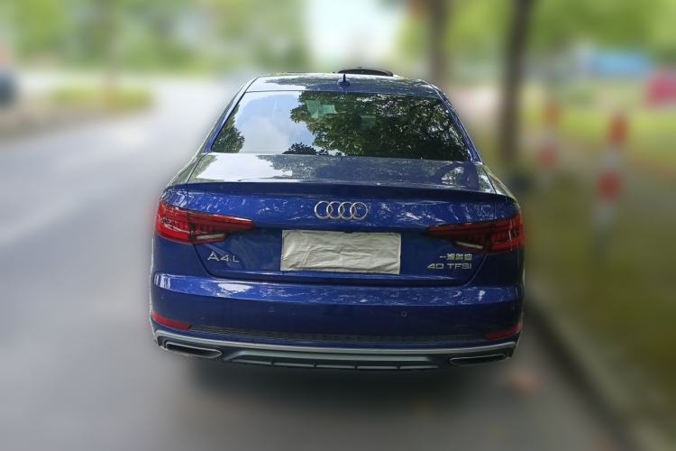 Used Audi A4L 2019 40 TFSI Fashion Edition China VI Emission Standard Rear