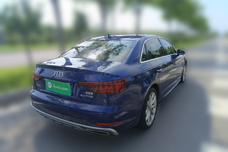 Used Audi A4L 2019 40 TFSI Fashion Edition China VI Emission Standard Rear Right 45 Deg