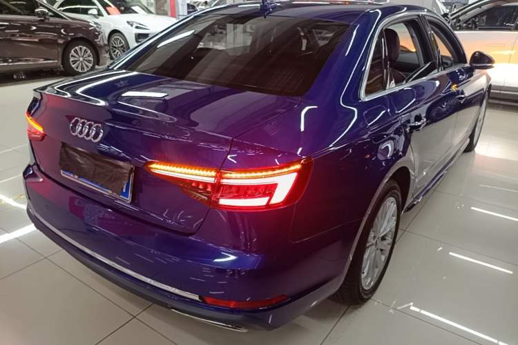 Used Audi A4L 2019 40 TFSI Ambition China VI Rear Right 45 Deg