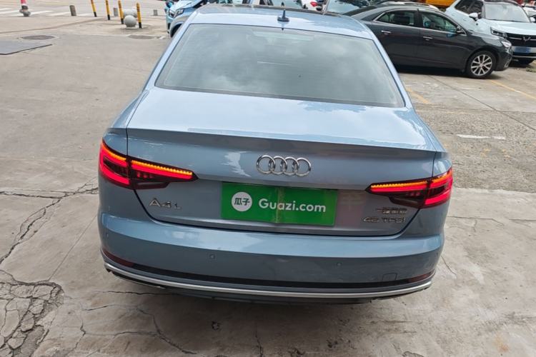 Used Audi A4L 2019 40 TFSI Fashion Edition China VI Emission Standard Rear
