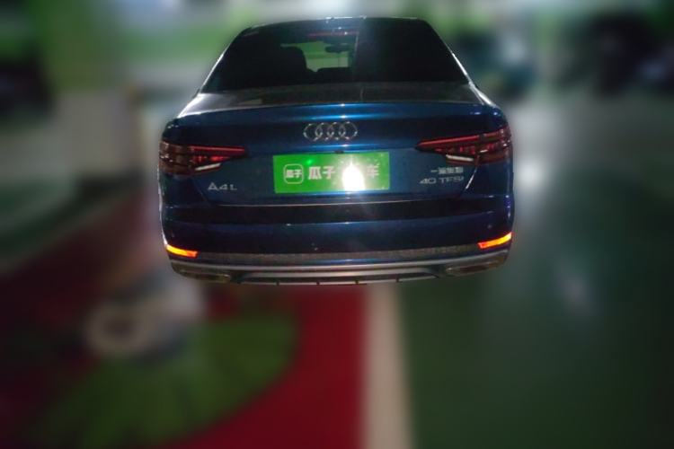 Used Audi A4L 2019 40 TFSI Fashion Edition China VI Emission Standard Rear