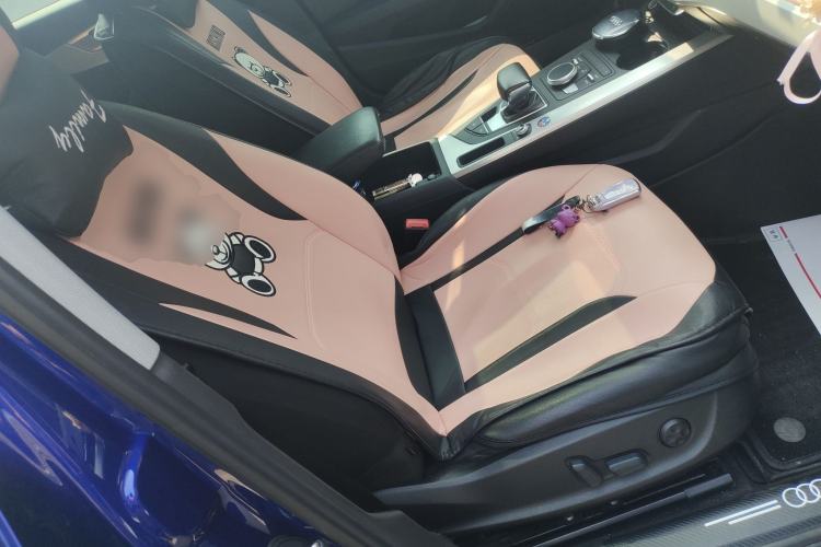 Used Audi A4L 2019 40 TFSI Fashion Version China V Right Front Seat