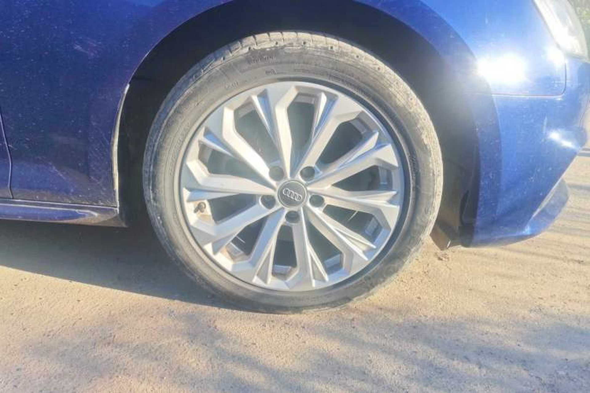 Used Audi A4L 2019 40 TFSI Ambition China VI Right Front Wheel Hub