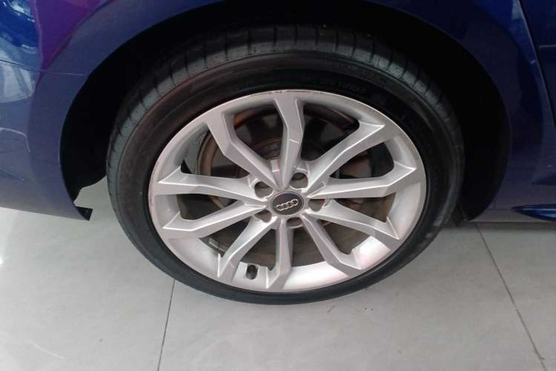 Used Audi A4L 2019 40 TFSI Fashion Edition China VI Emission Standard Right Rear Wheel Hub
