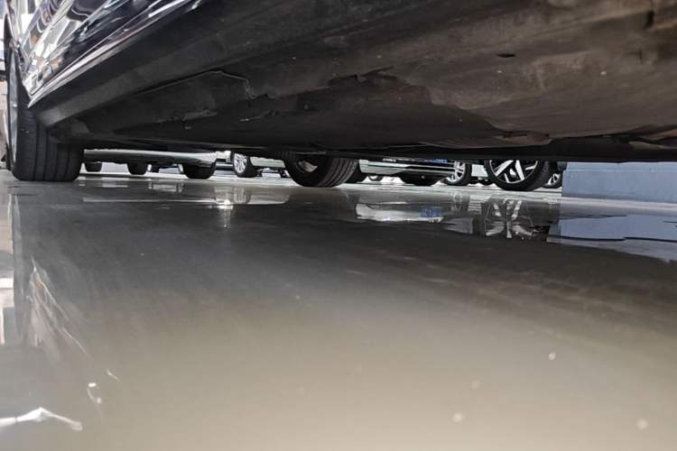 Used Audi A4L 2019 40 TFSI Fashion Version China V Right Side Sill
