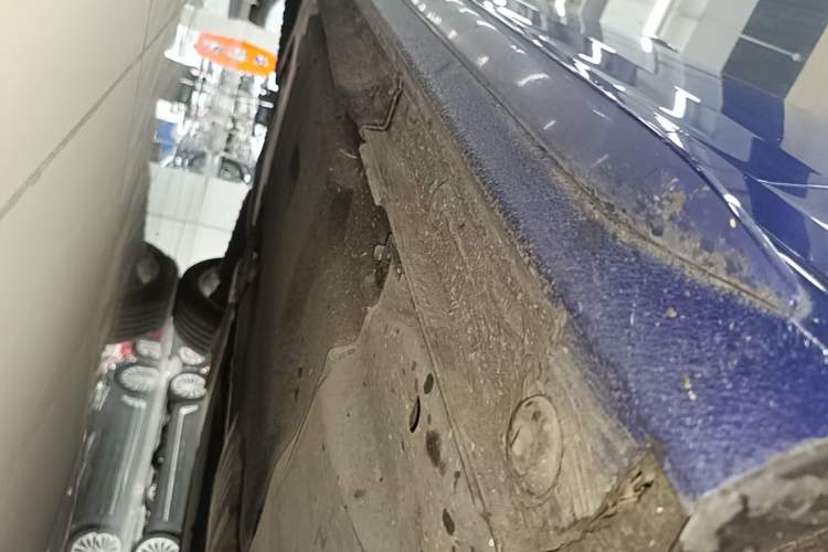 Used Audi A4L 2019 40 TFSI Ambition China VI Right Side Sill